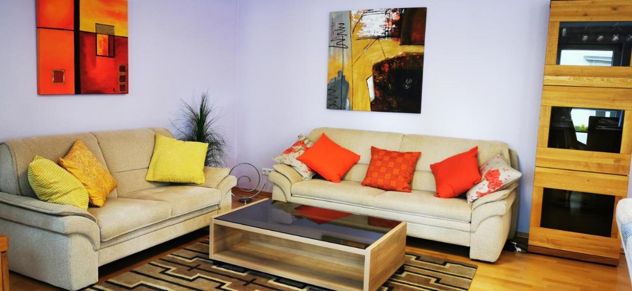 Tolle, Gemutliche, Voll Moblierte 3 Zimmer Wohnung. Baden-Baden Kültér fotó