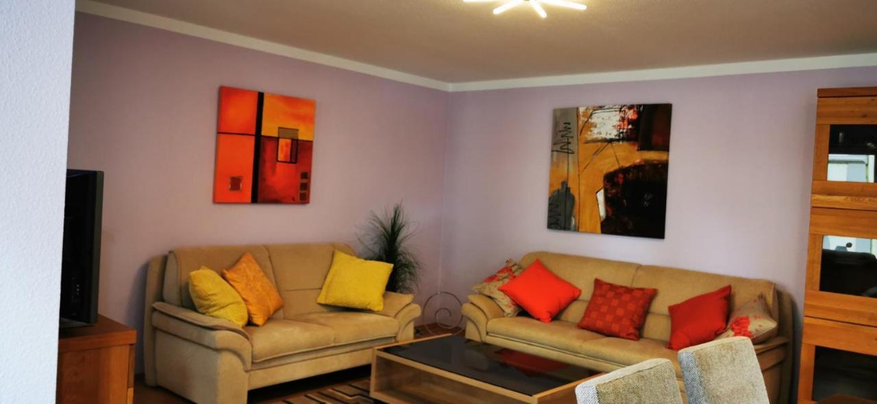 Tolle, Gemutliche, Voll Moblierte 3 Zimmer Wohnung. Baden-Baden Kültér fotó